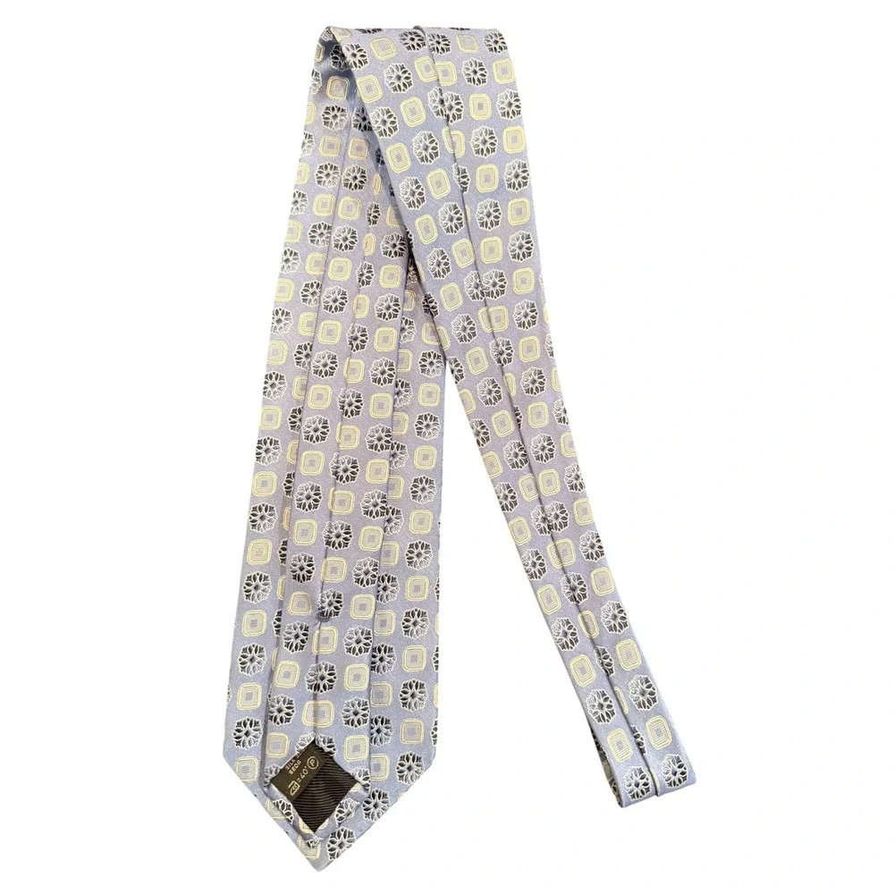 Ermenegildo Zegna 100% Silk Necktie Blue/White Geometric Pattern Made in Italy